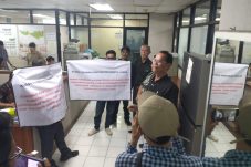 Kantor Sudin Perumahan Rakyat dan Kawasan Permukiman Jakarta Utara Digeruduk Aliansi Kontraktor