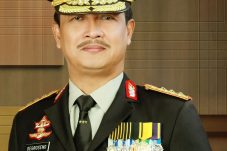 Nawang Center Hadirkan Komjend Pol (Purn) Drs. Oegroseno, SH. pada Kajian Malam Rabuan