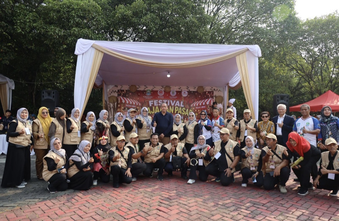 Tri Adhianto Dorong UMKM Kota Bekasi Berkembang Lewat Event Jajanan Pasar