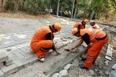Kerja Cepat PPSU Atasi Jalan Ambles di Akses Warga Pulau Untung Jawa