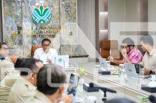 Menteri Jumhur: Pembangunan Harus Bawa “Prosperity” atau Kemakmuran untuk Warga Lokal
