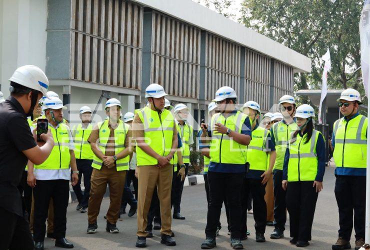 Hadapi Musim Kemarau, Pemkot Bekasi Lepas 11 Armada Water Trucking untuk Distribusi Air Bersih