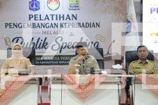 Bupati Fadjar Dorong Kebersihan dan Ekonomi Wisata di Kepulauan Seribu