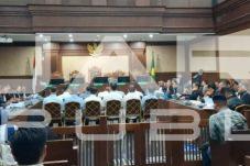 Mantan Pejabat Bea Cukai dan Industri Disidang Kasus Ekspor CPO Ilegal