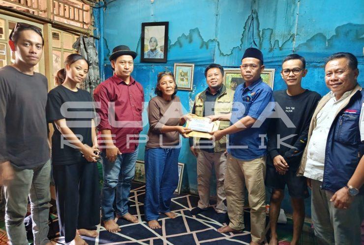 KBPBI Beri Santunan ke Keluarga Korban Demo Penjompongan Bambang Setiawan