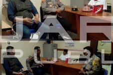 Sambangi Warga RW 06 Serdang, Kapolsek Kemayoran Perkuat Komunikasi untuk Jaga Kamtibmas