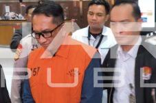 KPK Temukan Rp2,8 Miliar Tersimpan di Plafon Rumah Tersangka Bea Cukai Gatot Heroe