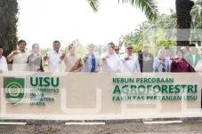 Menteri Jumhur Resmikan Kebun Agroforestri UISU, Simbol Wakaf Hijau Tobat Ekologis
