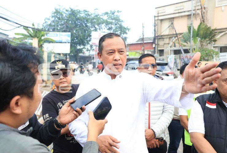 Wali Kota Bekasi Imbau Warga Tak Panik Hadapi Sebaran Abu Vulkanik Gunung Anak Krakatau