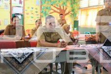 Pemkot Bekasi Berlakukan PJJ bagi Siswa SD-SMP, Tri Adhianto Pantau Pembelajaran Daring