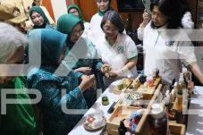 Lomba Anugerah Gapura Sri Baduga, Wiwiek Hargono Apresiasi Kreativitas Warga Bekasi Barat Kelola Limbah