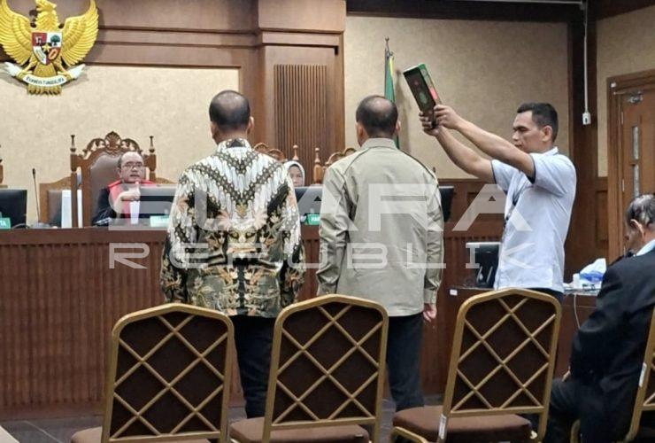 Keluarga Rizal Pindahkan Bingkisan Pisah Sambut Saat KPK Geledah Rumah, Saksi: Karena Ketakutan