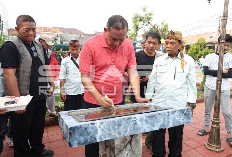Tri Adhianto Resmikan Taman Rinjani di Bekasi Utara, Ajak Warga Jaga Fasilitas Bersama