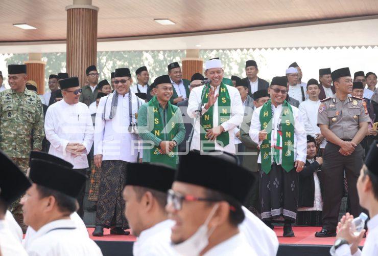 Pawai Hari Santri 2026, Tri Adhianto Tekankan Pendidikan Santri yang Aman dan Berkarakter