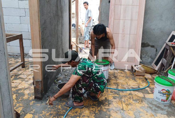 Satgas TMMD ke-130 Kodim 0510/Tigaraksa Lanjutkan Pengerjaan RTLH Milik Bapak Nasir