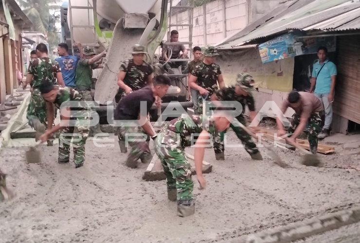 Satgas TMMD ke-130 Kodim 0510/Tigaraksa Terus Genjot Pengecoran Jalan di Desa Sumur Bandung